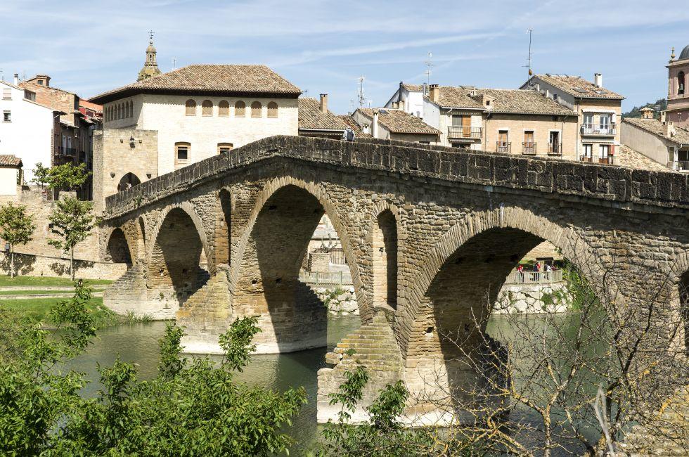 Puente la Reina Bridge over the Arga River. Puente la Reina, Navarra, Spain. XI Century. Romanesque. St. James Way.