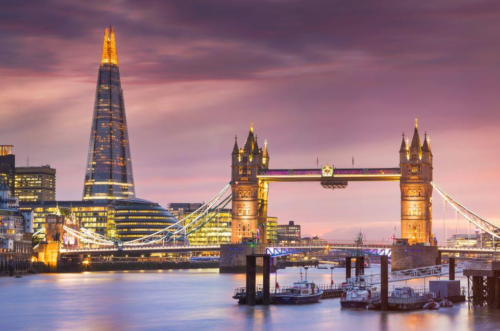 Sunset on the new London skyline with Tower Bridge and the new The Shard skyscraper; Shutterstock ID 233612551; Project/Title: Fodor's London 2016; Downloader: Fodor's Travel