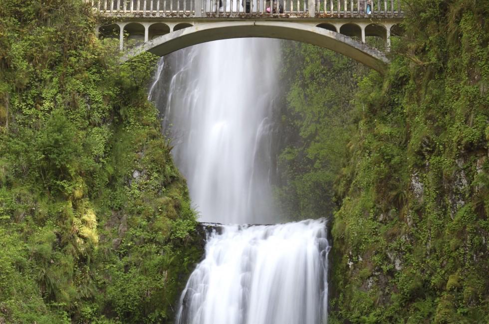 Multnomah Falls, Oregon U.S.A. - Columbia River Gorge.
