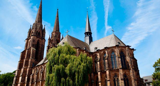 Elisabethkirche, Marburg, The Fairy-Tale Road, Germany, Europe.
